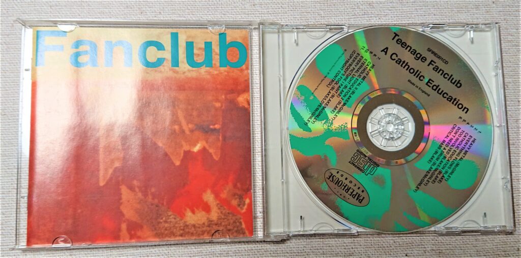 ティーンエイジファンクラブカソリックエデュケーションのCDデザインとジャケット